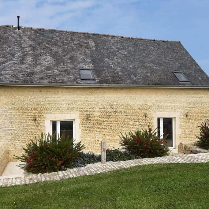 Les Gites Du Val Mandeville-en-Bessin Exterior foto