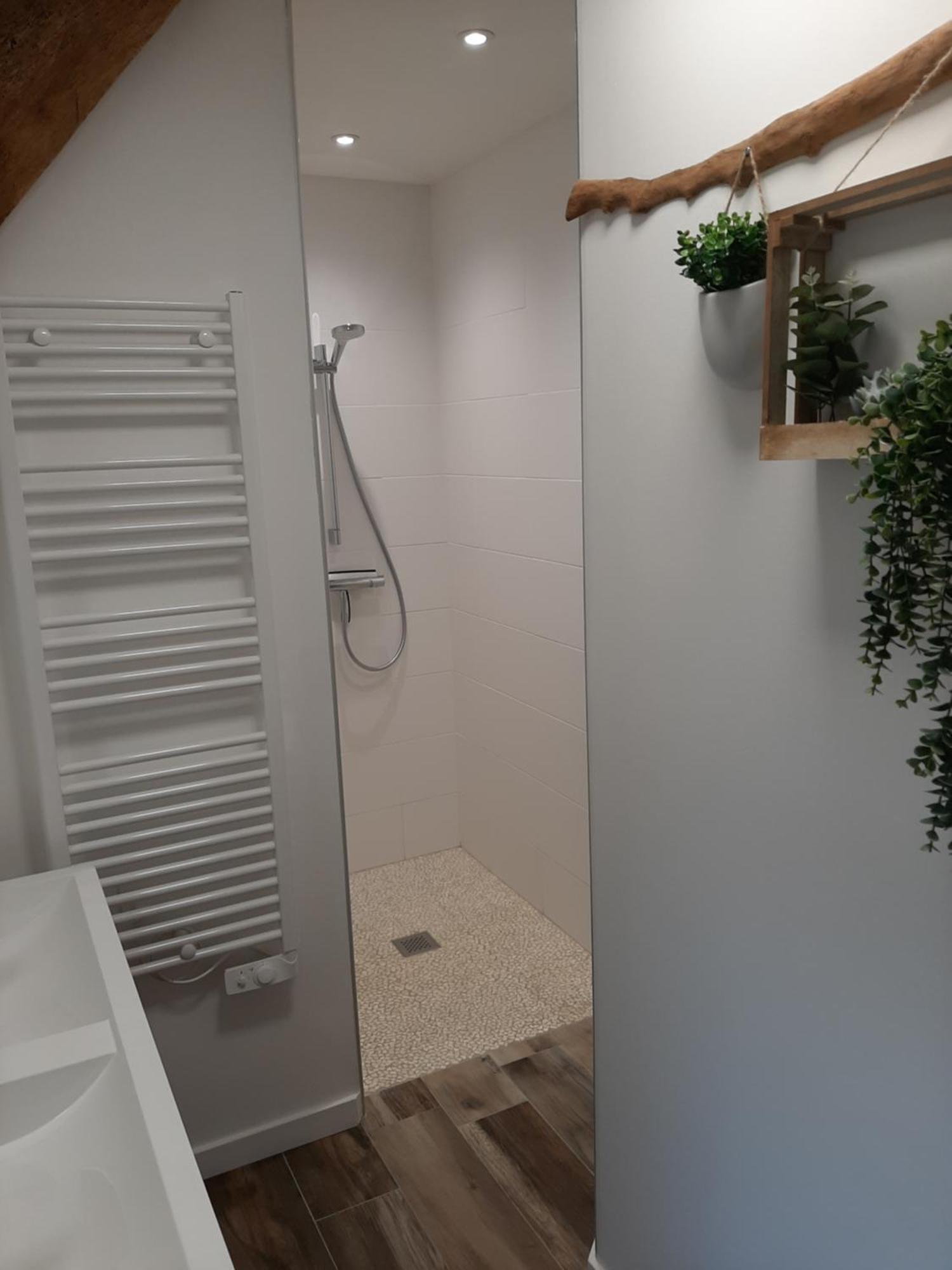 Les Gites Du Val Mandeville-en-Bessin Habitación foto