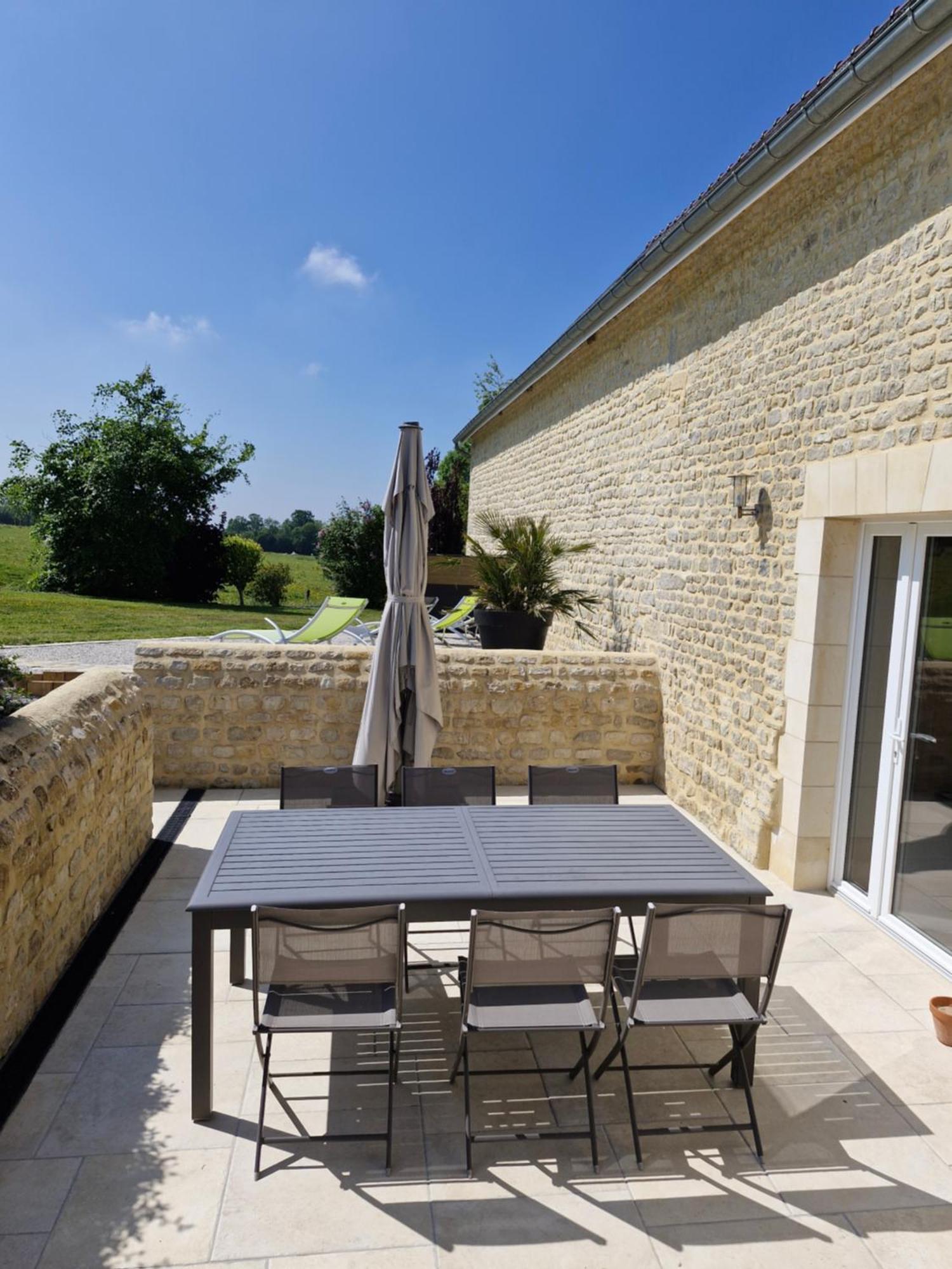 Les Gites Du Val Mandeville-en-Bessin Habitación foto